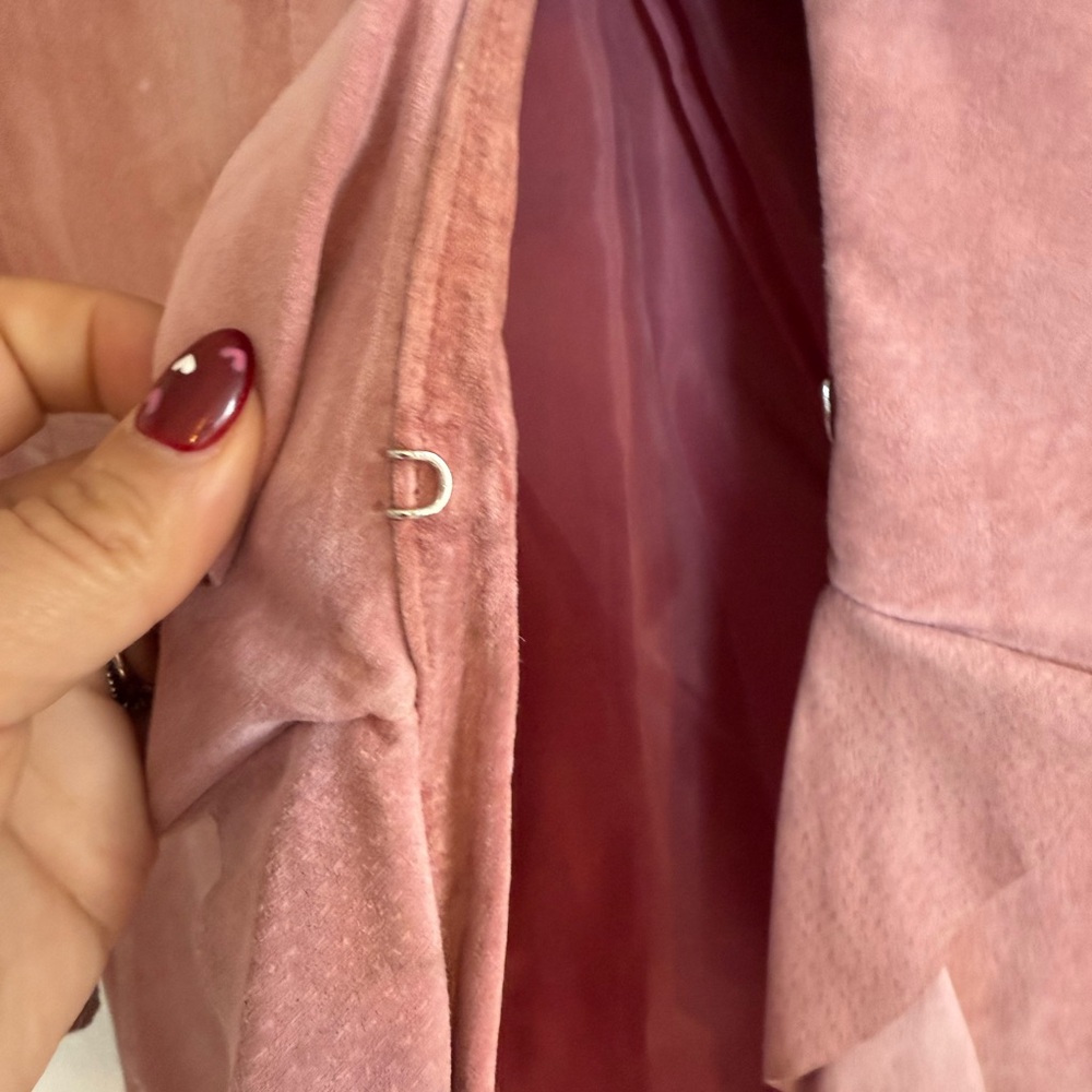 Vintage Dust Pink Leather Women's Ruffle Coat - Picture 4 of 6